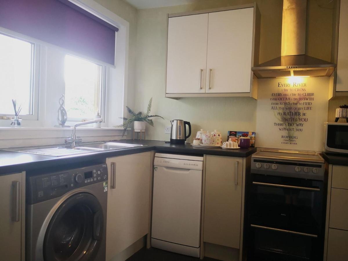 Iona Villa Stirling Bagian luar foto