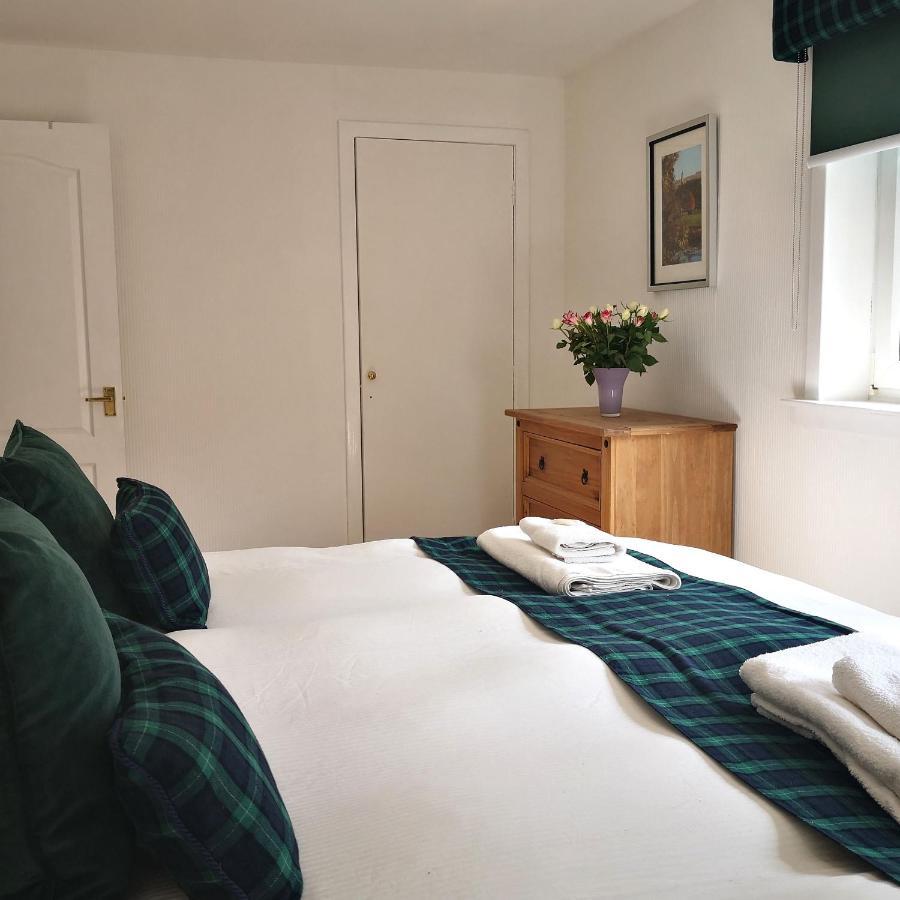 Iona Villa Stirling Bagian luar foto